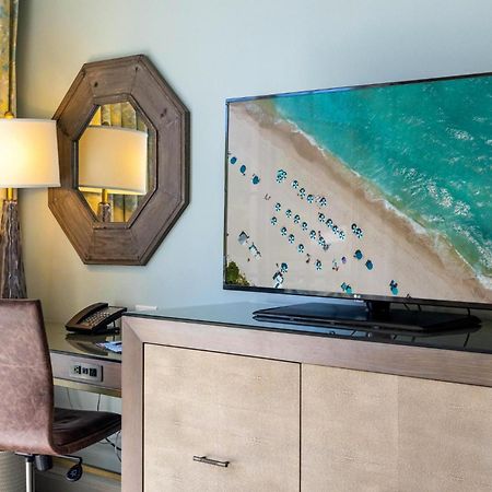 Lovely Deluxe Unit Located At Ritz Carlton - Key Biscayne! マイアミ エクステリア 写真