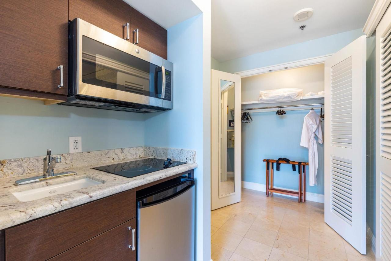 Lovely Deluxe Unit Located At Ritz Carlton - Key Biscayne! マイアミ エクステリア 写真