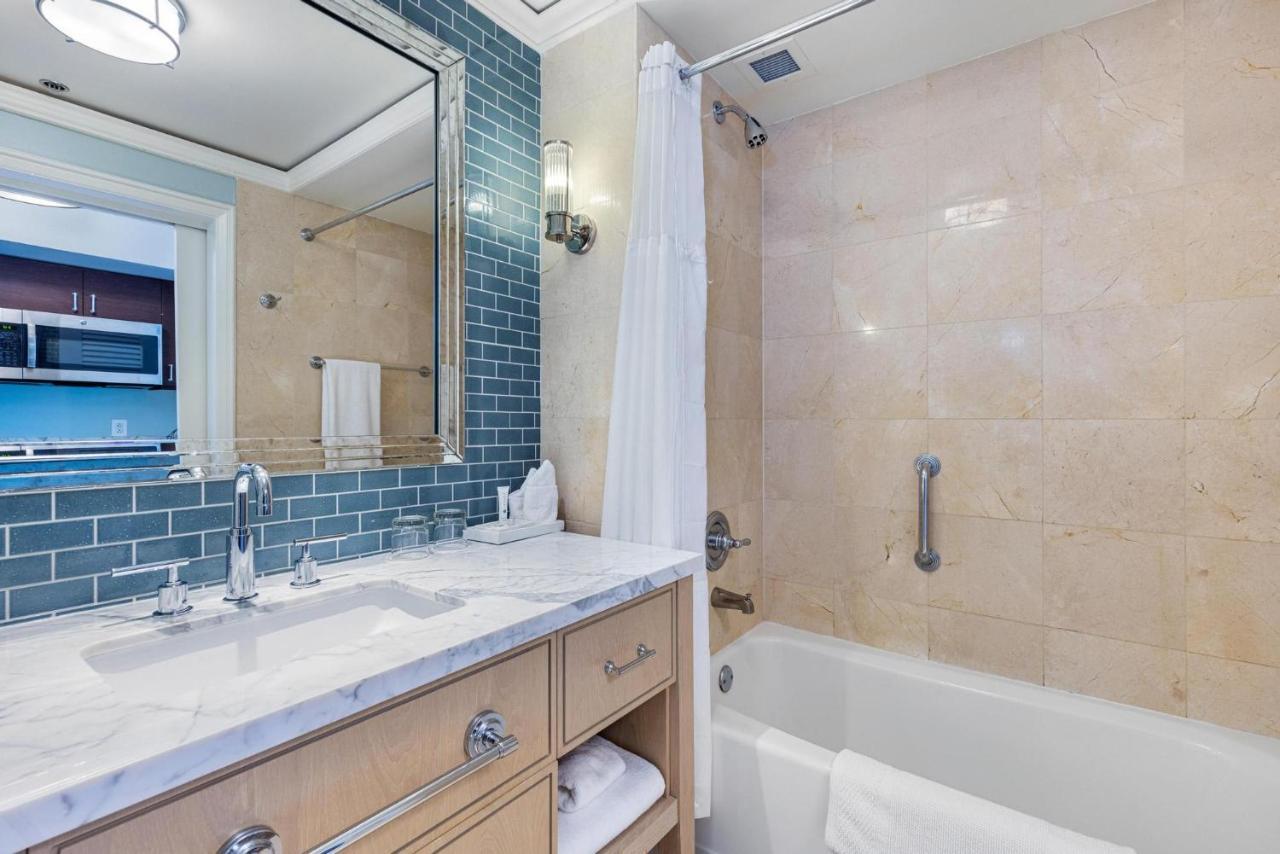 Lovely Deluxe Unit Located At Ritz Carlton - Key Biscayne! マイアミ エクステリア 写真