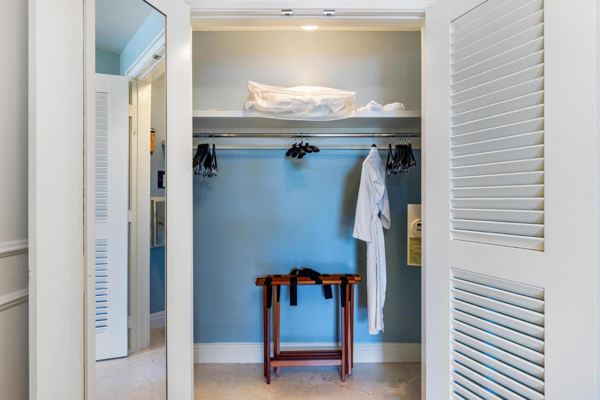 Lovely Deluxe Unit Located At Ritz Carlton - Key Biscayne! マイアミ エクステリア 写真