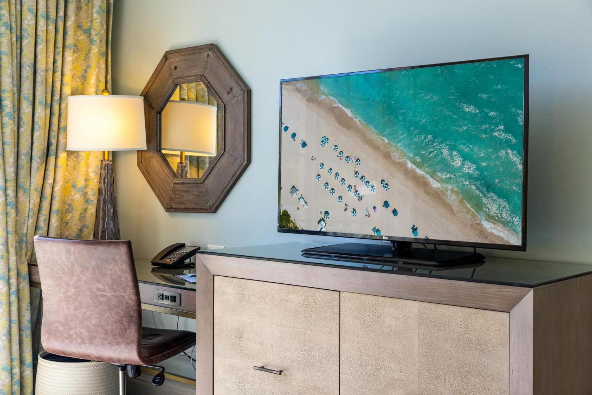 Lovely Deluxe Unit Located At Ritz Carlton - Key Biscayne! マイアミ エクステリア 写真